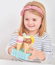 Load image into Gallery viewer, Le Toy Van Honeybake Ice Cream Set

