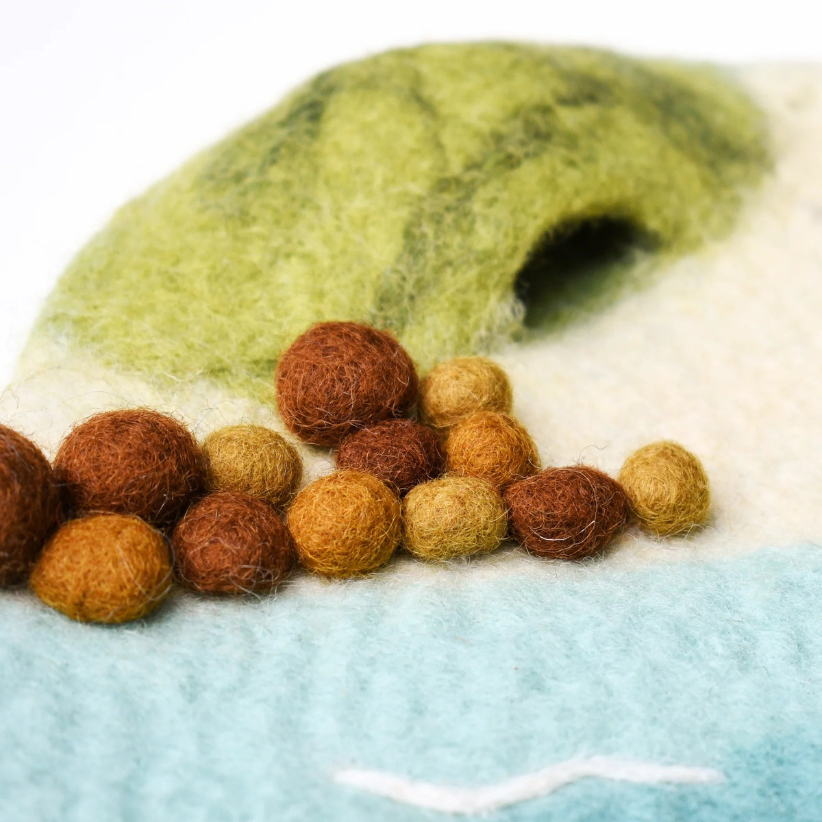 Tara Treasures Sea, Beach and Rock Pool Play Mat Playscape