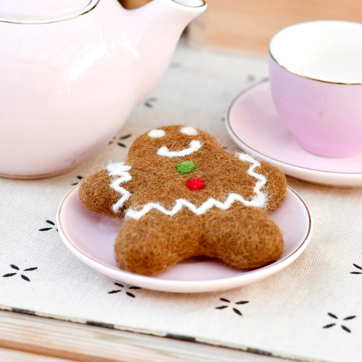 Tara  Treasures Felt Gingerbread Man Cookie